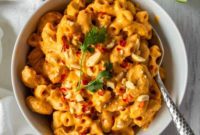 One-Pot Vegan Red Curry Mac and Cheese