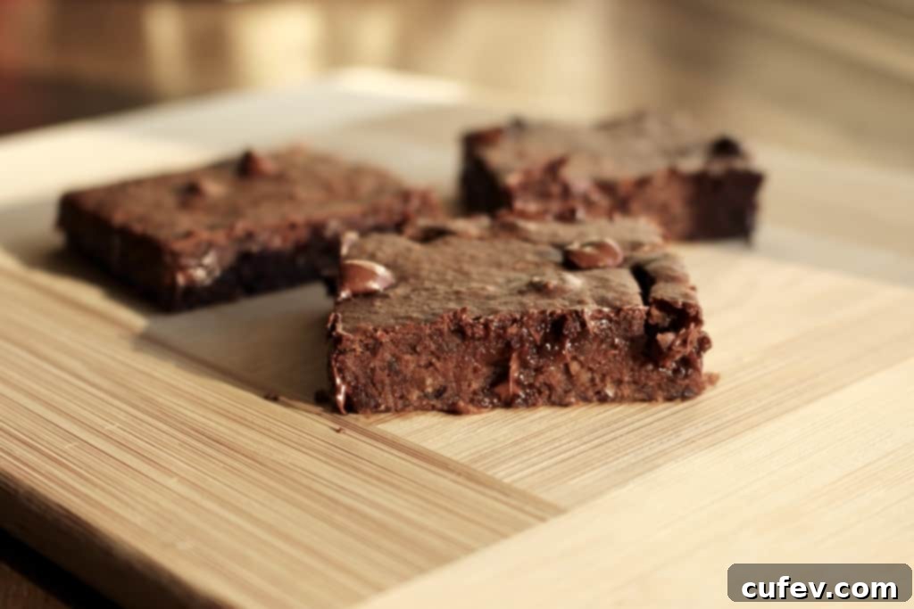 Fudgy Peppermint Black Bean Brownies - a healthy, gluten-free, and vegan chocolate dessert