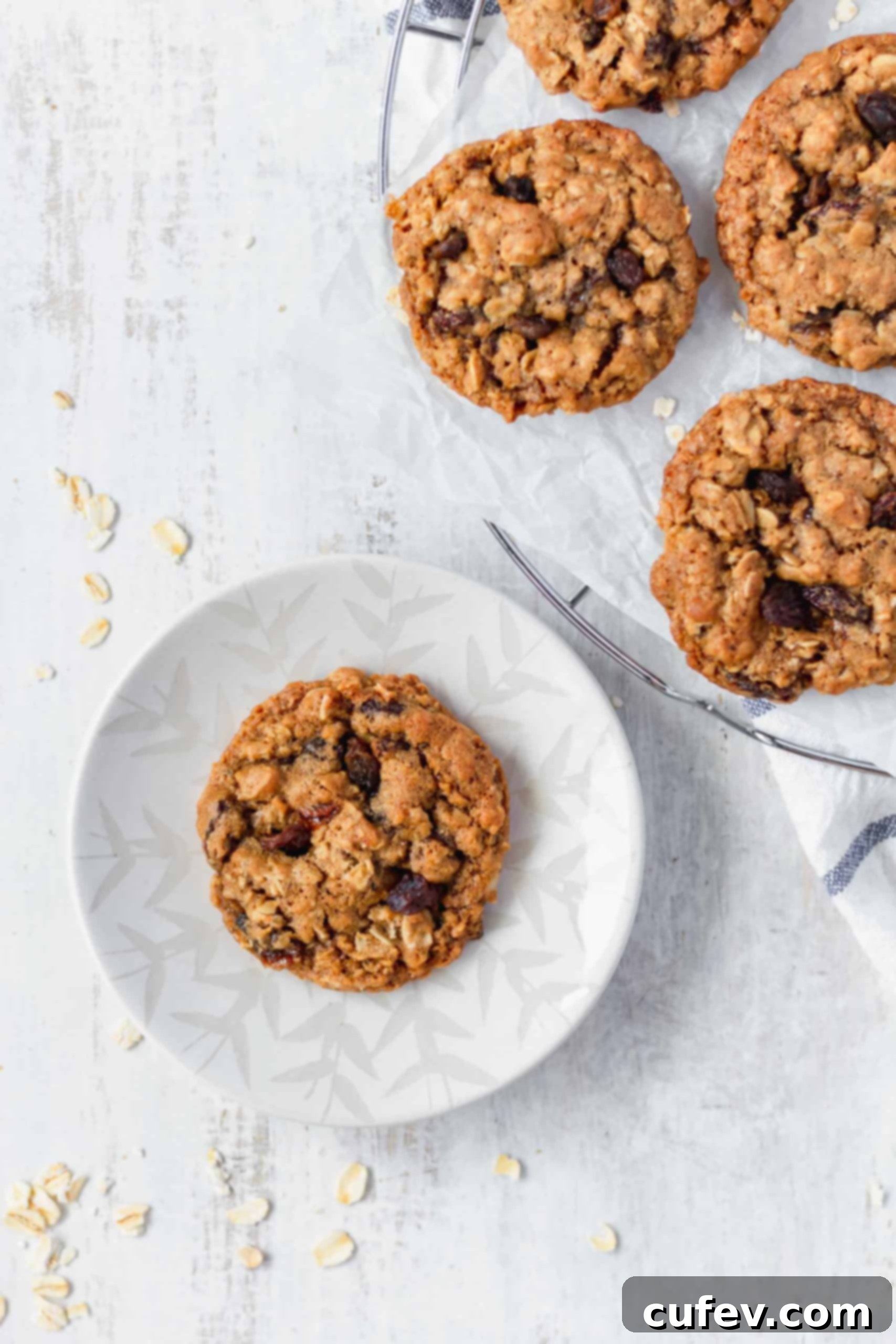 Soft baked oatmeal cookies